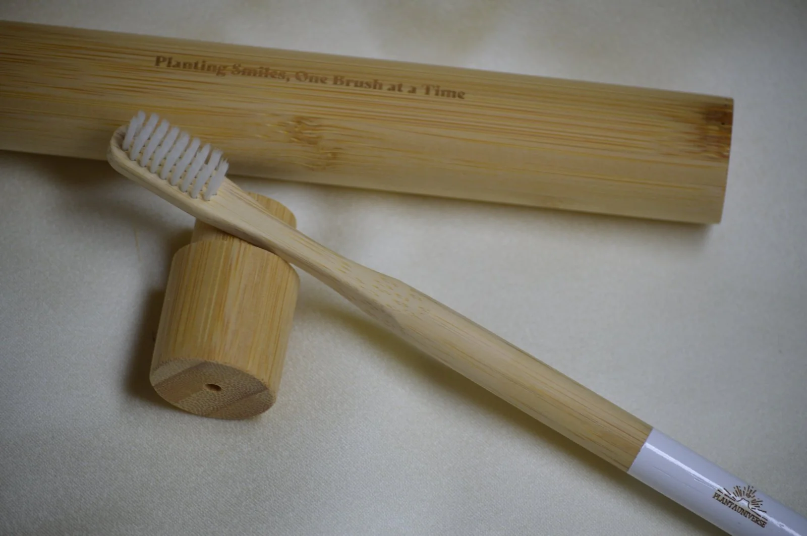 PLANTAUNIVERSE Bamboo Toothbrush - Image 11