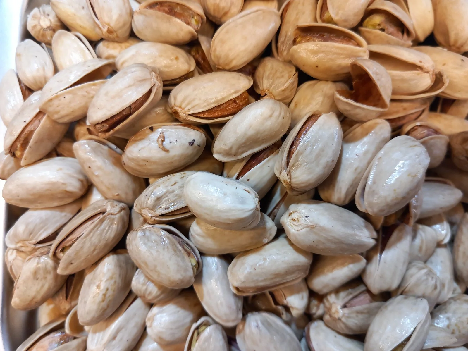 Pistachio Akbari Roasted Lemon 1Kg | فستق محمص بالليمون
