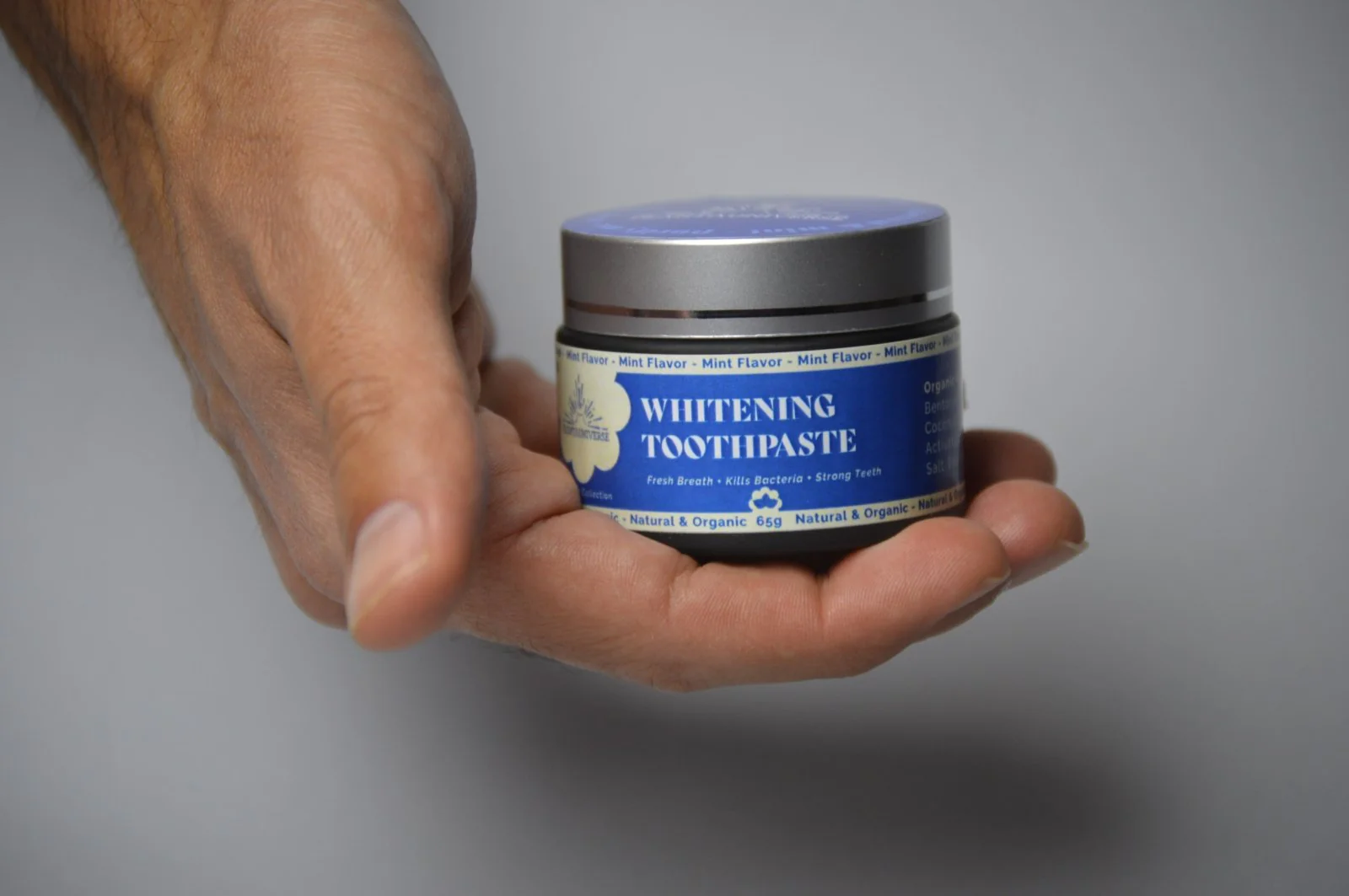 PLANTAUNIVERSE Whitening Toothpaste - Image 4